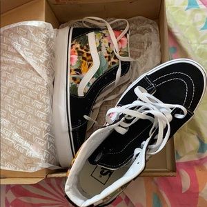 TROPICAL ANIMAL CHECK SK8-HI